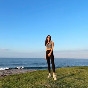 Meet your Posher, Nichole